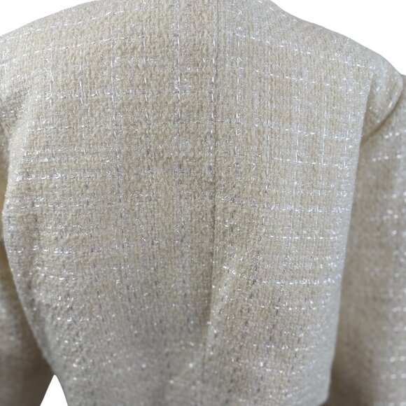H&M Cream Tweed Cropped Jacket with Gold Buttons – Size Large - Picture 4 of 8